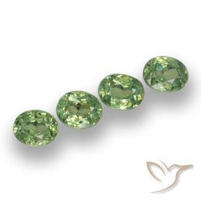 Gemas de Granate demantoide Verde salvia claro natural de 1.30 ct, Ovalada, VS
