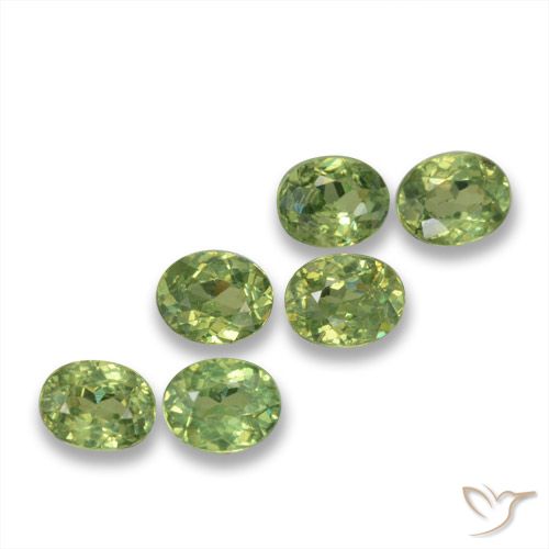 1.81ctw Natural Verde cálido Granate demantoide, Ovalada, VS