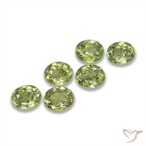 1.98ctw Natural Verde amarillento Granate demantoide, Ovalada, VS
