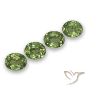 Gemas de Granate demantoide Verde cálido natural de 1.65 ct, Ovalada, VS
