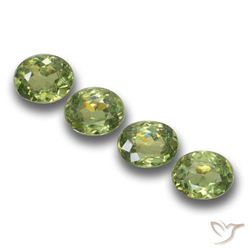 1.27ctw Natural Verde claro Granate demantoide, Ovalada, VS