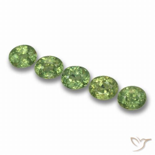 1.85ctw Natural Verde medio Granate demantoide, Ovalada, VS