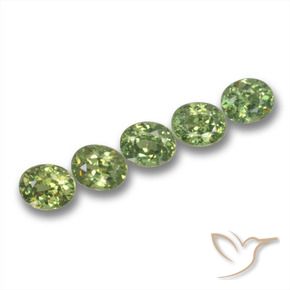 Gemas de Granate demantoide Verde cálido natural de 1.82 ct, Ovalada, VS