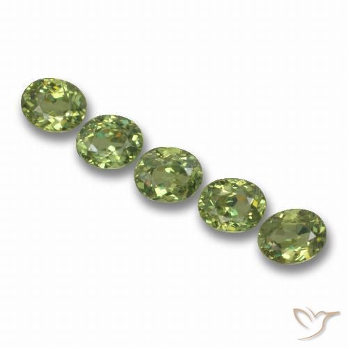 1.96ctw Natural Verde cálido Granate demantoide, Ovalada, VS