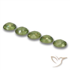 Gemas de Granate demantoide Verde cálido natural de 1.96 ct, Ovalada, VS