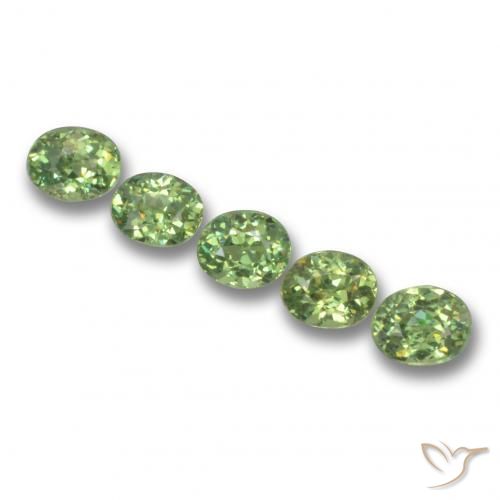 1.84ctw Natural Verde cálido Granate demantoide, Ovalada, VS