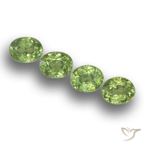 1.40ctw Natural Verde medio Granate demantoide, Ovalada, VS