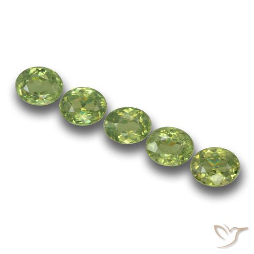 1.76ctw Natural Verde medio Granate demantoide, Ovalada, VS