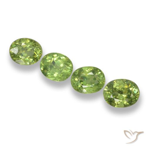 2.03ctw Natural Verde cálido Granate demantoide, Ovalada, VS