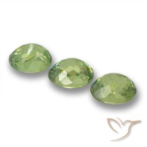 Gemas de Granate demantoide Verde amarillo natural de 1.13 ct, Ovalada, VS