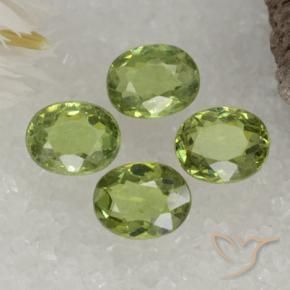 Gemas de Granate demantoide Verde lima natural de 1.65 ct, Ovalada, VS