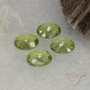 Gemas de Granate demantoide Verde amarillo natural de 1.28 ct, Ovalada, VS