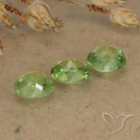 Gemas de Granate demantoide Verde amarillo natural de 0.86 ct, Ovalada, VS-SI