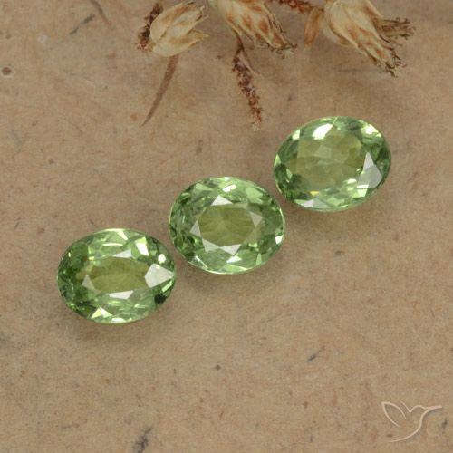 1.02ctw Natural Verde lima Granate demantoide, Ovalada, VS-SI