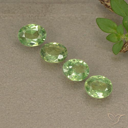 1.28ctw Natural Verde pera Granate demantoide, Ovalada, VS-SI