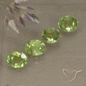 Gemas de Granate demantoide Verde vivo claro natural de 1.93 ct, Ovalada, VS-SI