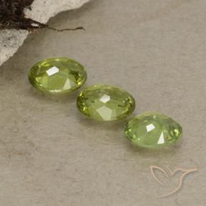 Gemas de Granate demantoide Verde Oliva natural de 1.23 ct, Ovalada, VS-SI