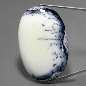 Calcedonia dendrítica multicolor natural de 130,05 ct, corte óvalo, opaco