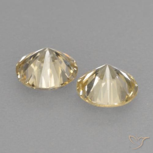 Gemas de Diamante Marrón-dorado muy claro natural de 0.51 ct, Redondo, VS