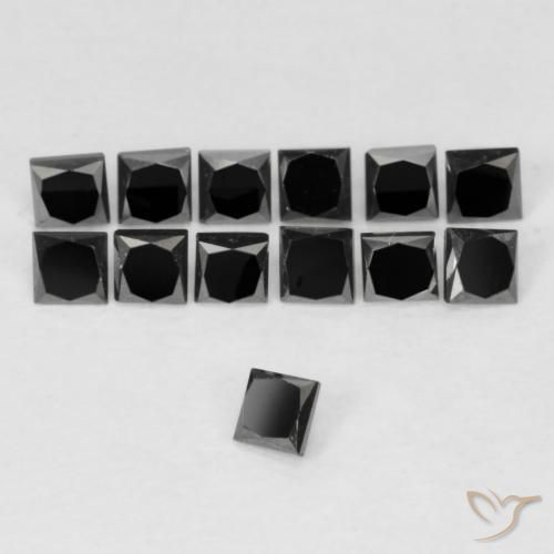 Diamante Negro natural de 0.11 ct, Cuadrado, Opaco