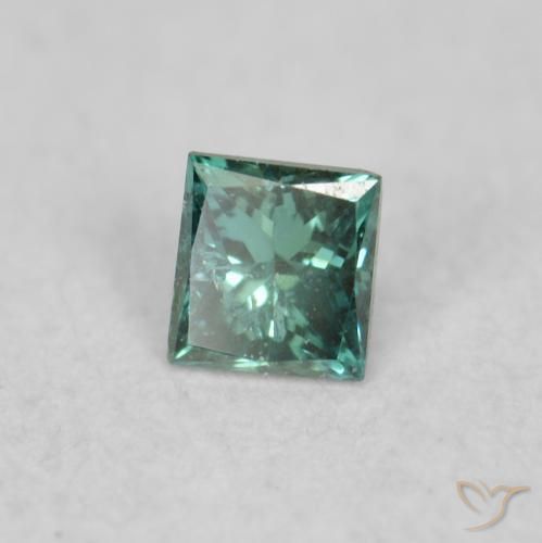 Diamante Verde natural de 0.04 ct, Cuadrado, VS-SI