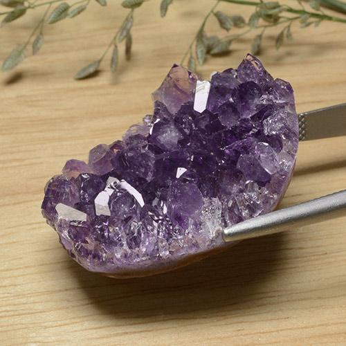 Amatista druzy Violeta oscuro natural de 61.70 ct, Forma elegante, Opaco