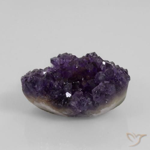 Amatista druzy Violeta oscuro medio natural de 67.71 ct, Forma elegante, Opaco