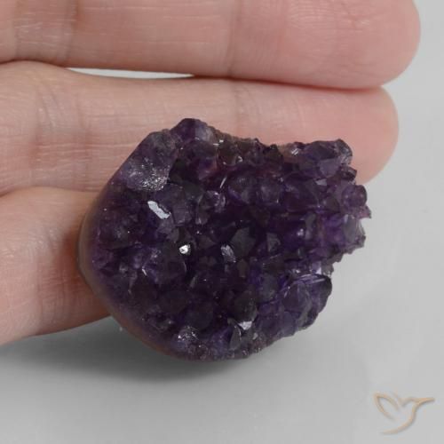Amatista druzy Violeta oscuro medio natural de 67.71 ct, Forma elegante, Opaco