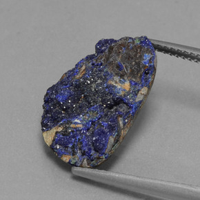Drusa de azurita azul natural de 6,58 ct, forma elegante, opaco