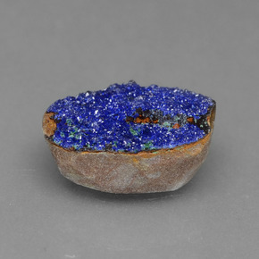 Drusa de azurita azul natural de 2,55 ct, forma elegante, opaco