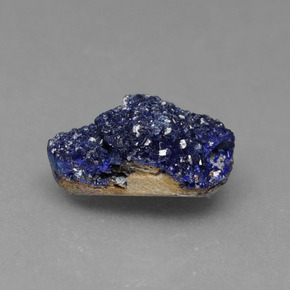 Drusa de azurita azul natural de 2,81 ct, forma elegante, opaco
