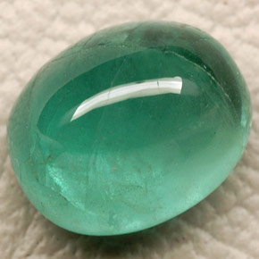 Esmeralda Verde natural de 4.53 ct, Transparente, Transparente / Translúcido
