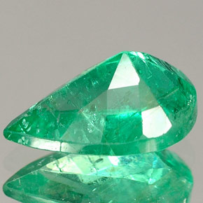 Esmeralda Verde natural de 1.42 ct, En forma de pera, VS