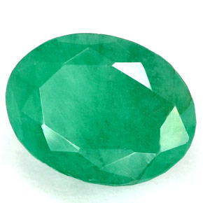 Esmeralda Verde natural de 3.26 ct, Corte Óvalo, SI-I1
