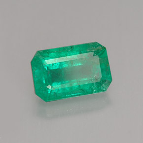 Esmeralda verde natural de 1,30 ct, corte esmeralda, I1