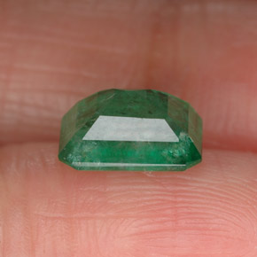Esmeralda verde natural de 1,54 ct, corte esmeralda, I1