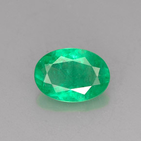 Esmeralda verde natural de 0,53 ct, corte óvalo, SI-I1