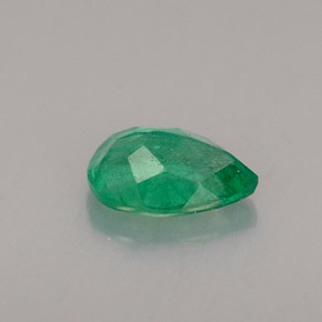Esmeralda verde natural de 0,48 ct, en forma de pera, SI-I1