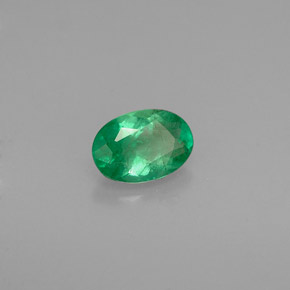 Esmeralda verde natural de 0,48 ct, corte óvalo, I1