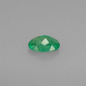 Esmeralda verde natural de 0,48 ct, corte óvalo, I1