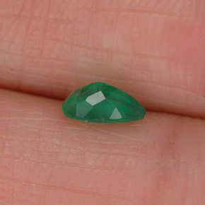 Esmeralda verde natural de 0,36 ct, en forma de pera, SI-I1