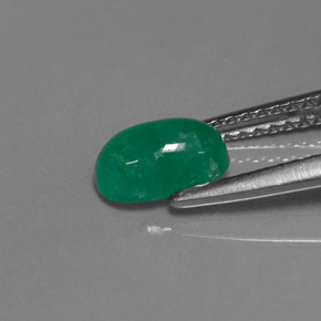 Esmeralda verde natural de 0,90 ct, transparente, transparente / translúcido