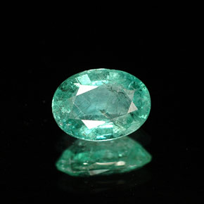 Esmeralda verde natural de 0,64 ct, corte óvalo, I1