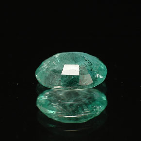 Esmeralda verde natural de 0,64 ct, corte óvalo, I1