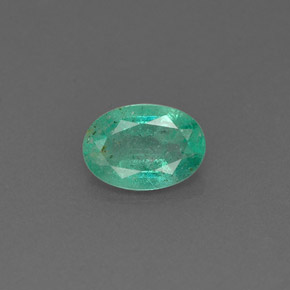 Esmeralda verde natural de 0,63 ct, corte óvalo, I1