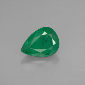 Esmeralda verde natural de 0,91 ct, en forma de pera, I1