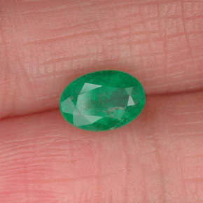 Esmeralda verde natural de 0,76 ct, corte óvalo, SI-I1