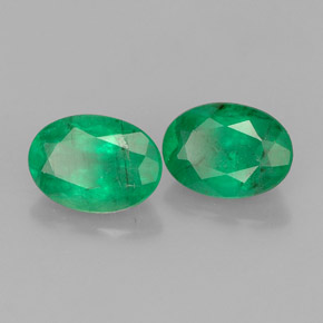 Gemas de esmeralda verde natural de  ct, corte óvalo, SI-I1