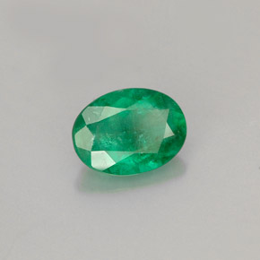 Esmeralda verde natural de 0,83 ct, corte óvalo, I1