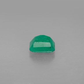 Esmeralda verde natural de 0,95 ct, corte esmeralda, I1